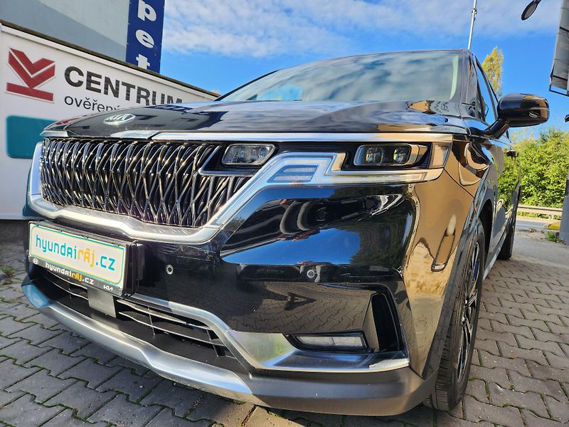 Kia Carnival 2.2-9míst-REZERVACE - fotka 5 z 38