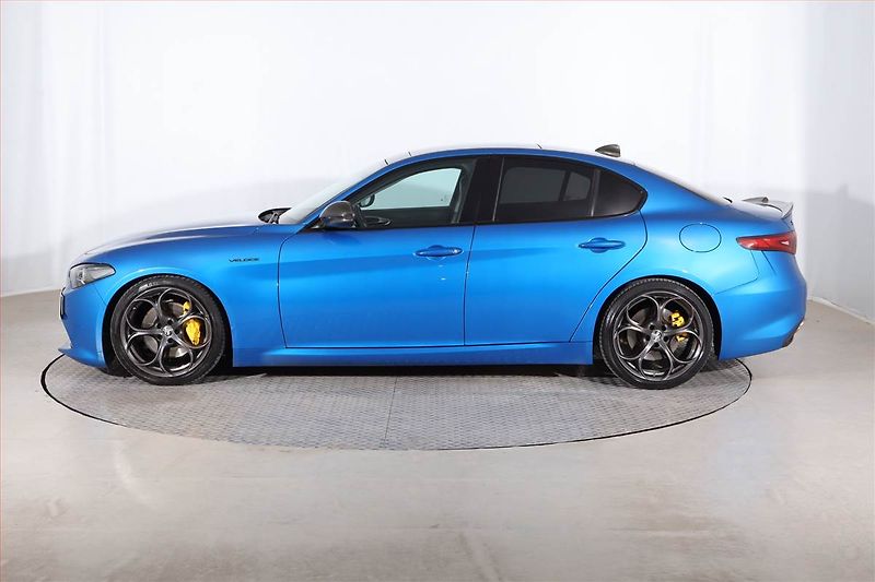 Alfa Romeo Giulia (2017) 2.0 Turbo - fotka 3 z 26