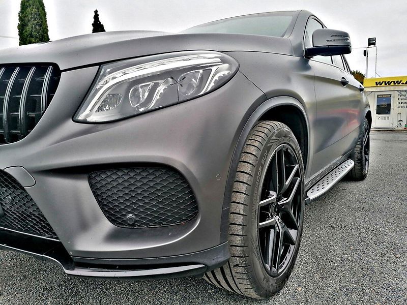 Mercedes-Benz GLE (2017) 350 CDi 4MATIC - fotka 31 z 33