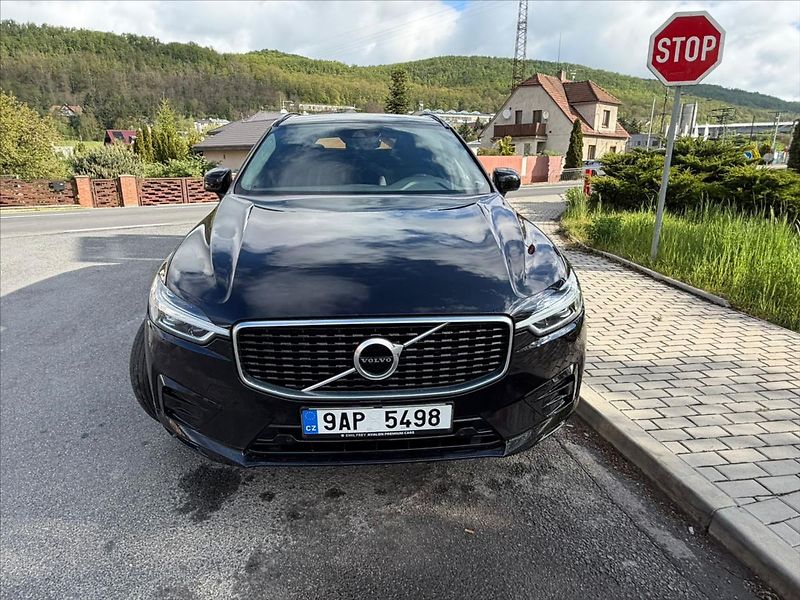 Volvo XC60 2,0 - fotka 6 z 62