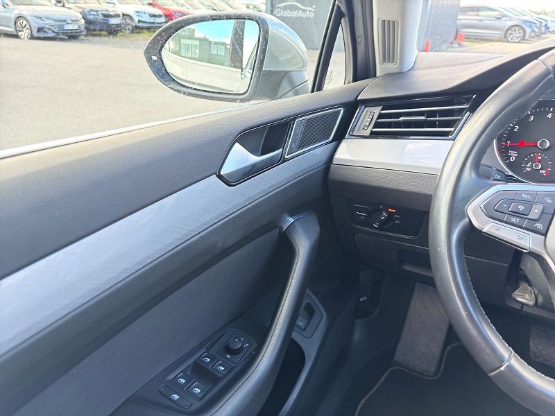 Volkswagen Passat Variant (2023) BUSINESS 1.5TSI 110kW DSG CZ  - fotka 11 z 11