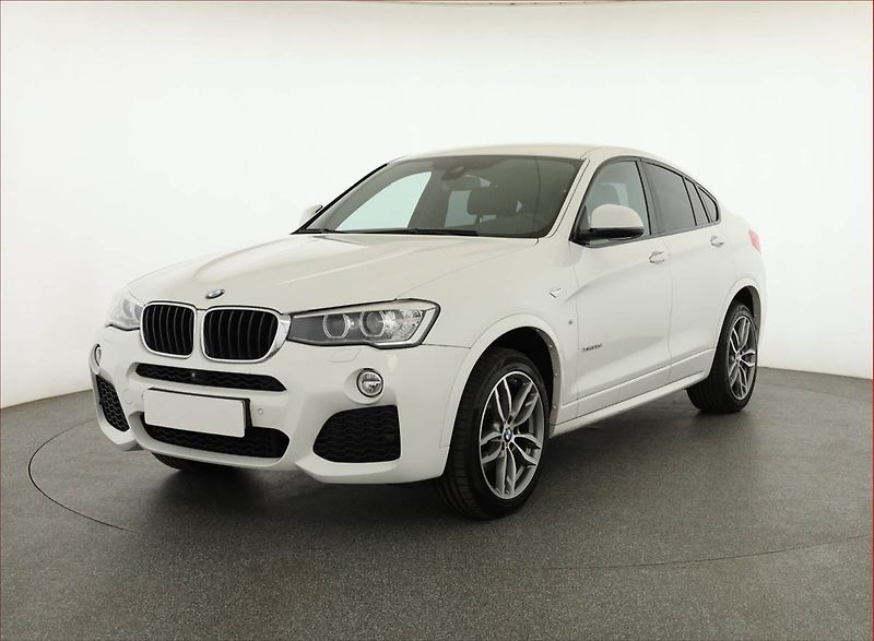 BMW X4 (2014) xDrive30d, 4X4, Automat - fotka 2 z 19