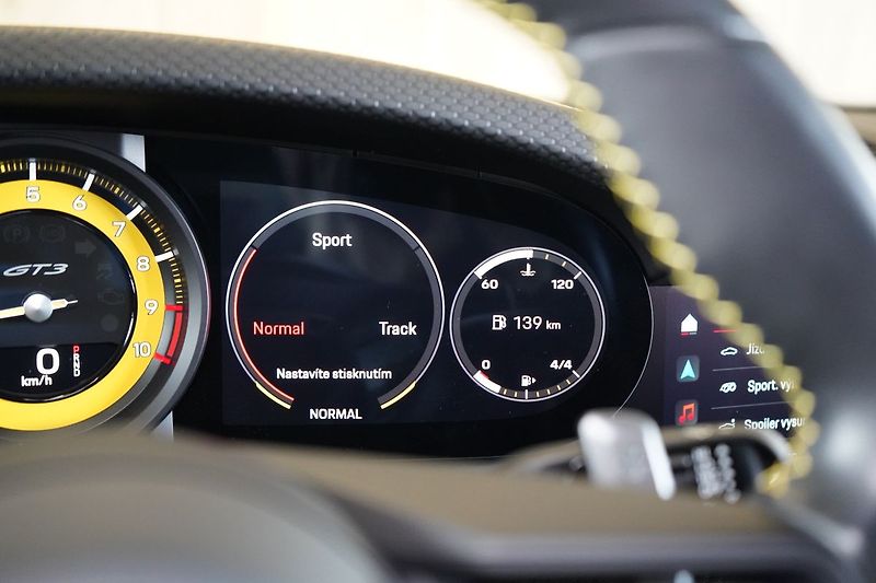 Porsche 911 GT3 Touring, Lift, Bose, PDLS - fotka 31 z 45