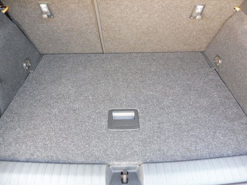 Škoda Kamiq (2025) Selection 1,0 TSI 85kW - fotka 22 z 29
