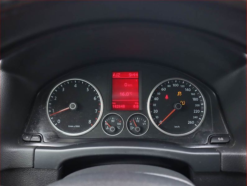 Volkswagen Tiguan (2009) 1.4 TSI, 4X4, Serv.kniha - fotka 11 z 15