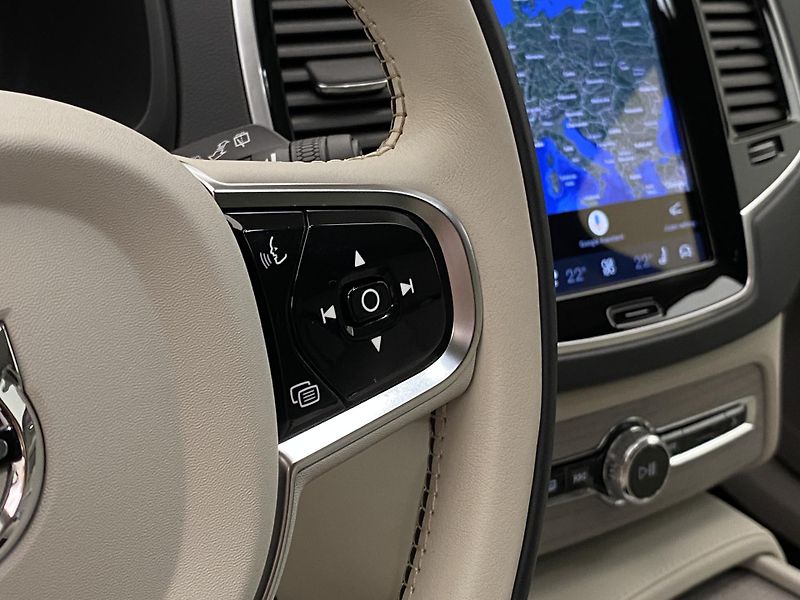 Volvo XC90 B5 AWD BRIGHT PLUS AUT CZ 7m - fotka 21 z 64