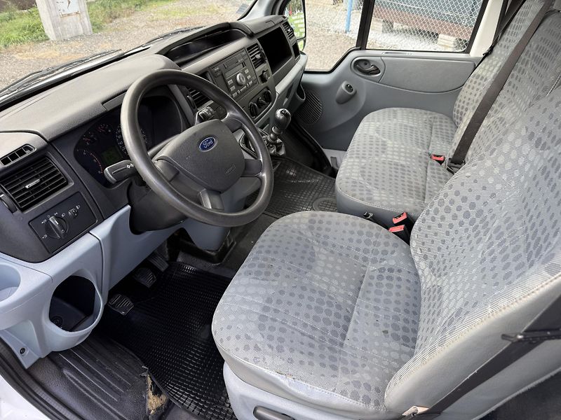 Ford Transit 2,2TDCI 92kW - fotka 8 z 14