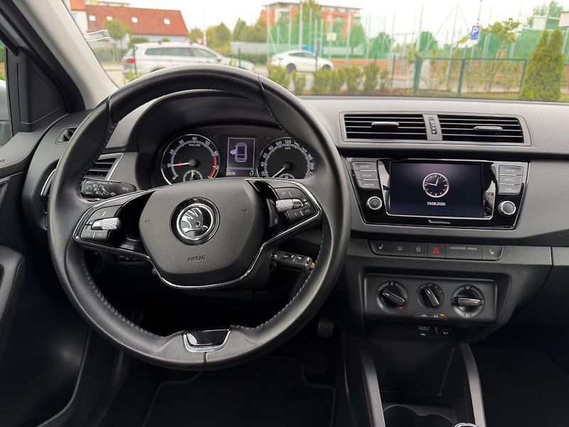 Škoda Fabia (2022) 1.0 Tsi 70 kw - fotka 16 z 22