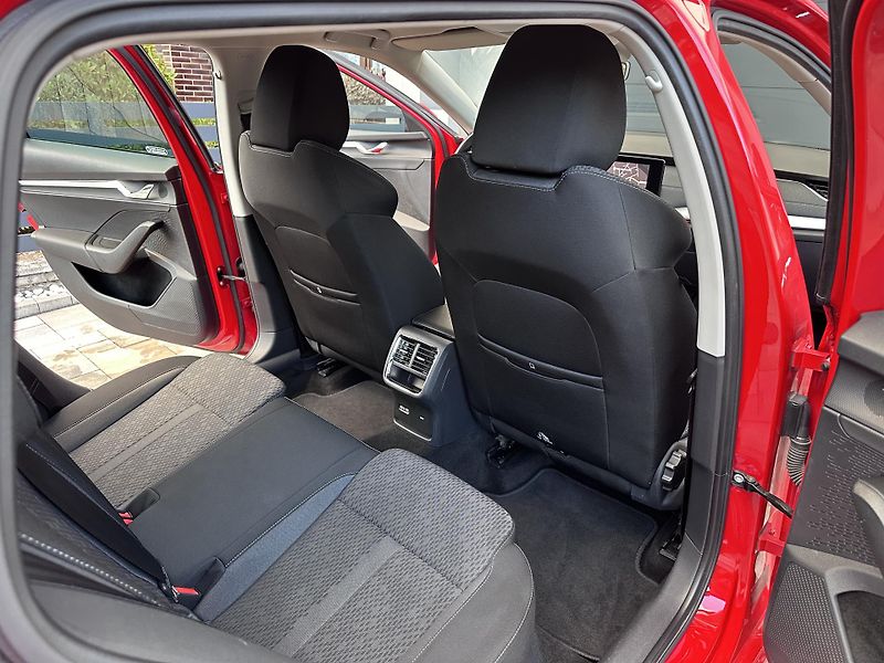 Škoda Octavia (2020) Škoda Octavia combi Style  - fotka 17 z 21