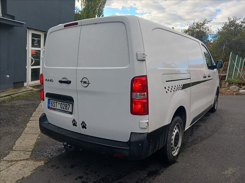 Opel Vivaro 2,0 L2 LONG, KAMERA - fotka 6 z 17
