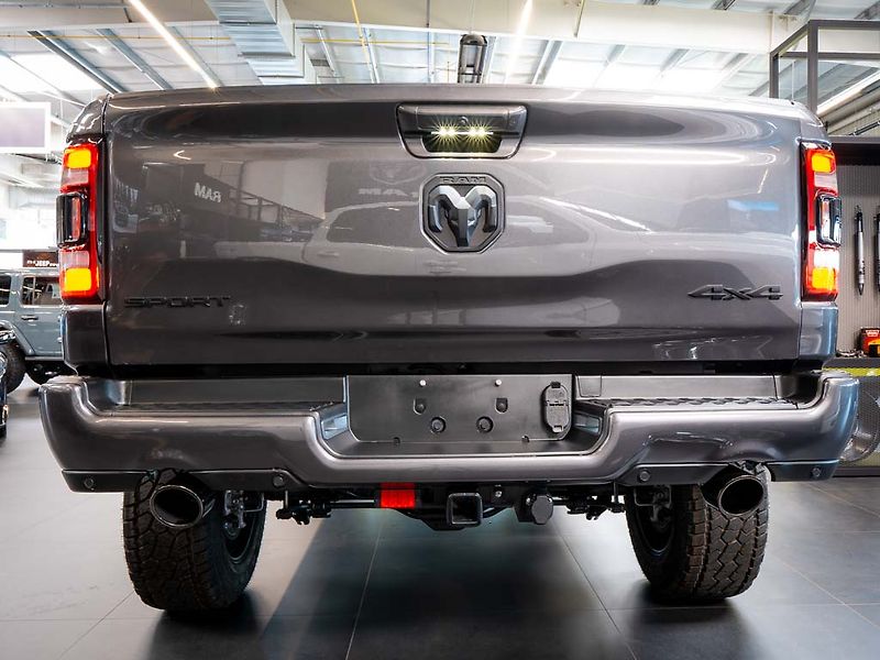 Dodge RAM (2024) 5.7 eTorque Sport 6 Lift - fotka 5 z 34