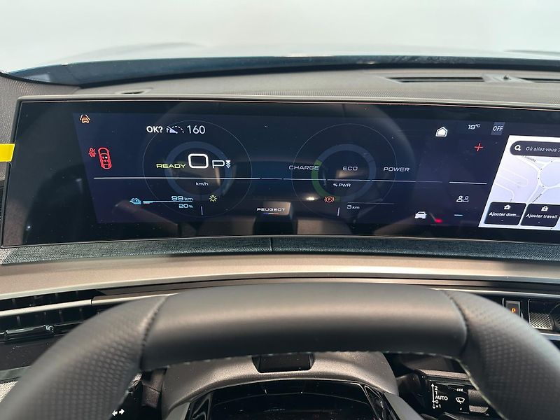 Peugeot 3008 (2026) GT Elektromotor 157 kW - fotka 13 z 19
