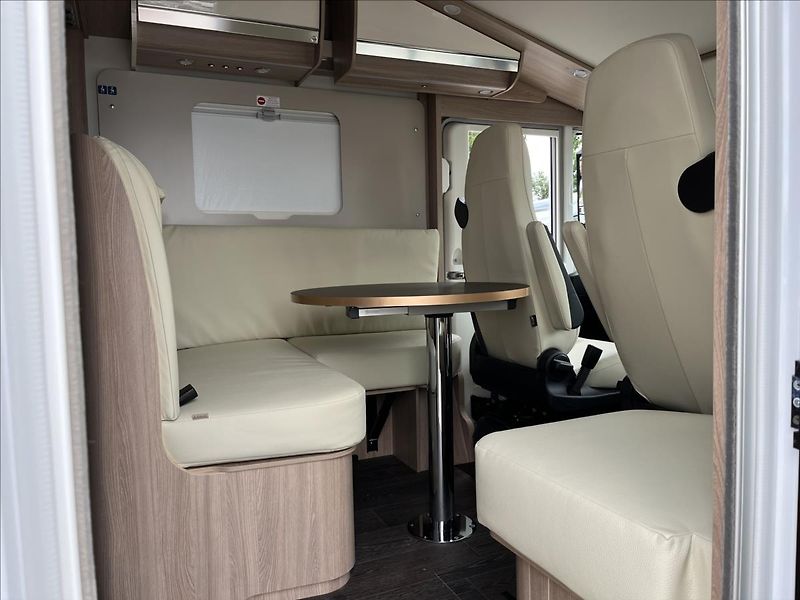 Laika Ecovip H2109 MJTD  2,2 - fotka 5 z 15