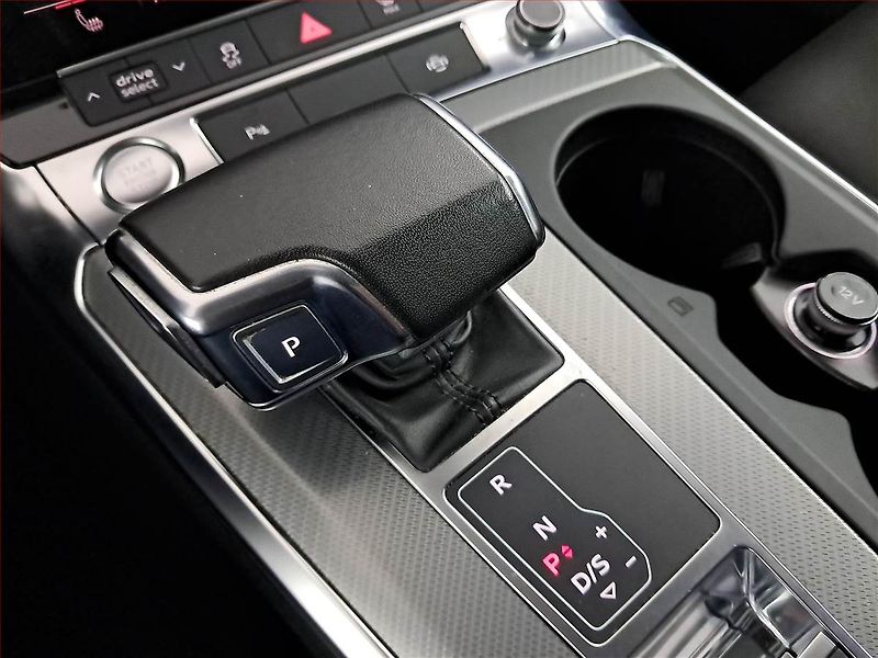 Audi A6 (2018) 50 TDI - fotka 13 z 22