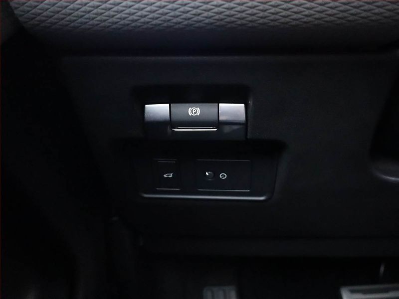 Land Rover Range Rover Evoque (2019) P200 AWD, ČR, R-DYNAMIC, 4x4 - fotka 17 z 18