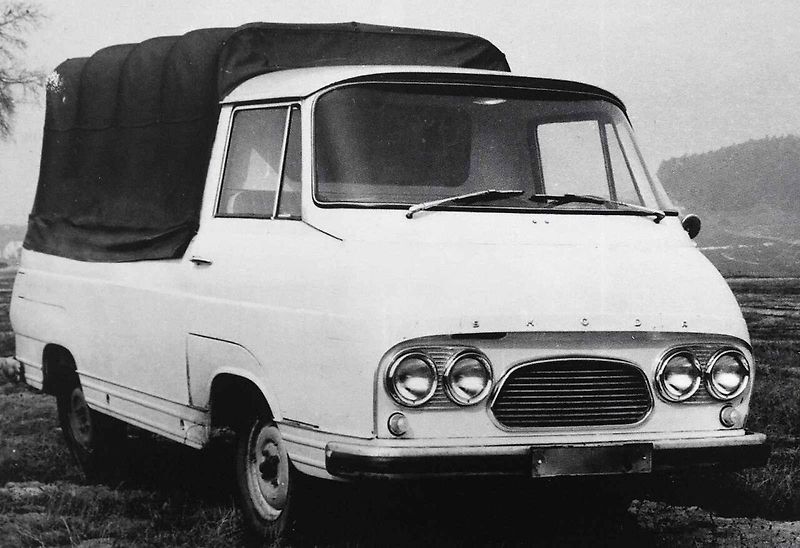 První prototyp s novým typovým označením 997.