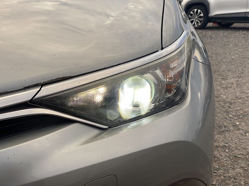 Toyota Auris 1.6i, ČR, Active, záruka - fotka 8 z 26