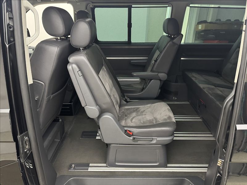Volkswagen Multivan 2,5 4X4 DPH NZTOP EL.DVEŘE TZ - fotka 29 z 37