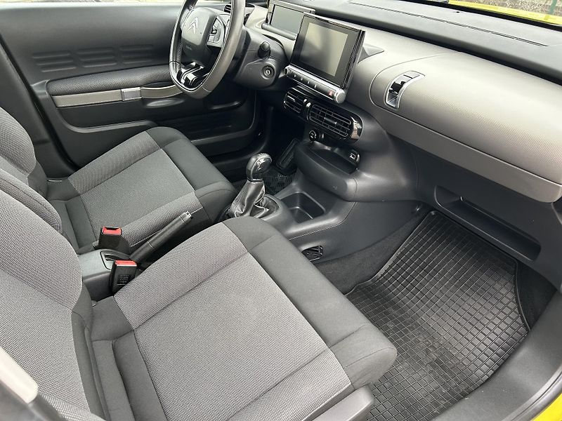 Citroën C4 Cactus 1.2 Pure Tech FEEL - fotka 14 z 34
