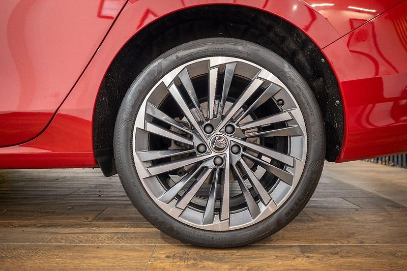 Škoda Superb 2.0 TDI 110 kW L&K - fotka 43 z 43