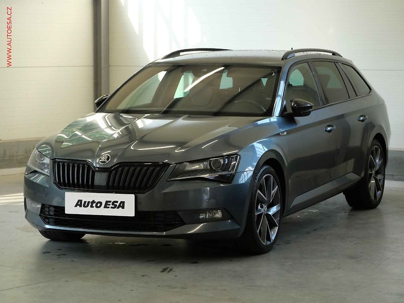 Škoda Superb (2018) 2.0 TDI, Ambiente, DSG - fotka 3 z 22