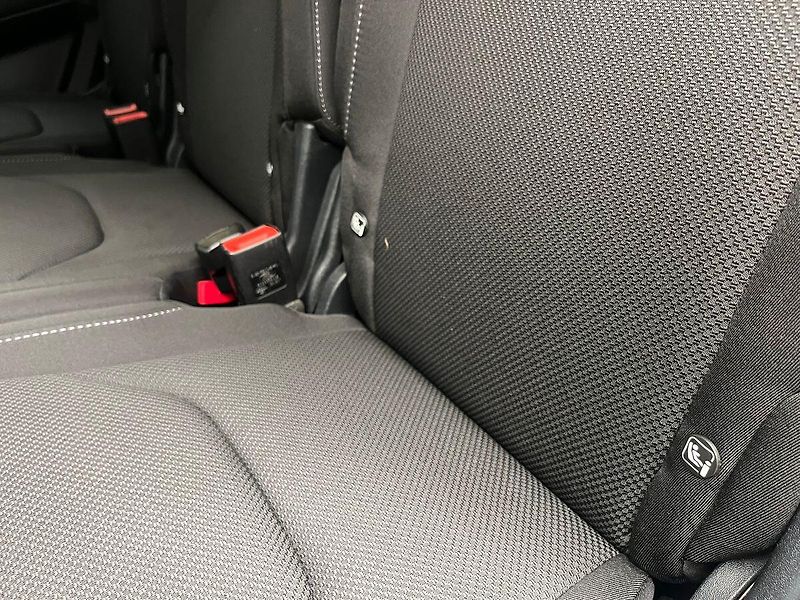 Ford S-MAX 2,5 HEV Titanium 7míst - fotka 56 z 70