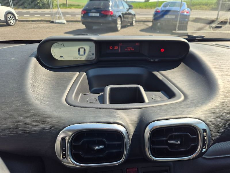 Citroën C3 Picasso 1.2 81kW Manuál - fotka 14 z 19
