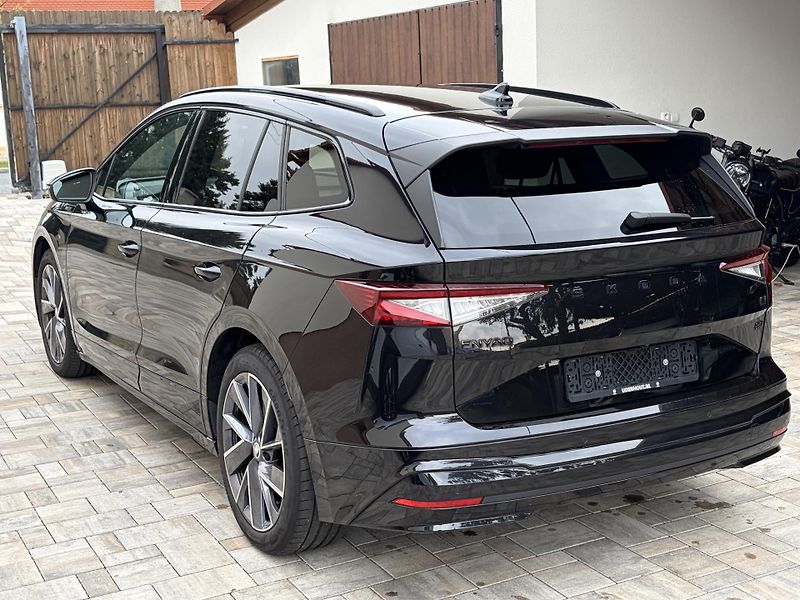 Škoda Enyaq (2022) Sportline, Matrix, TČ,el. kufr - fotka 2 z 15