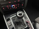Audi A5 2,0 140kW S-LINE 4X4 VÝHŘEV TZ - náhled 30