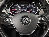 Volkswagen Touran (2016) 2.0 TDI, 7 míst, ČR,1.maj - náhled 15