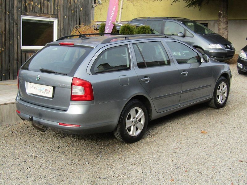 Škoda Octavia (2013) 1.6 TDI 77kW NAVIGACE - fotka 11 z 38
