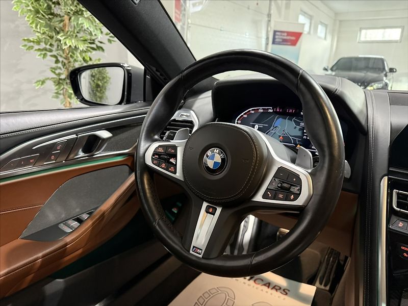 BMW Řada 8 3,0   840 XD 250kW M-PAK LASER - fotka 27 z 47