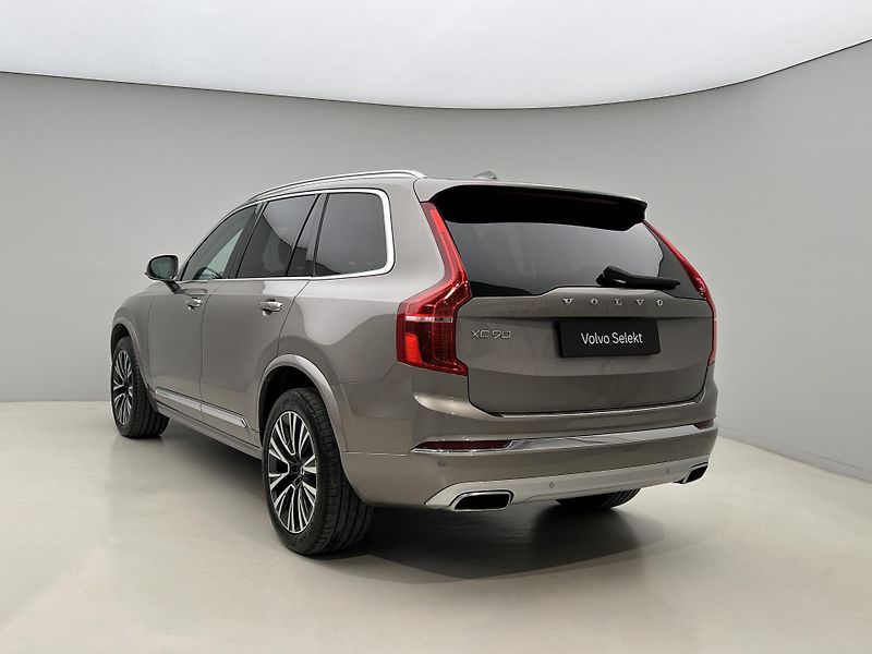 Volvo XC90 B5 AWD INSCRIPTION 7 MÍST - fotka 11 z 49
