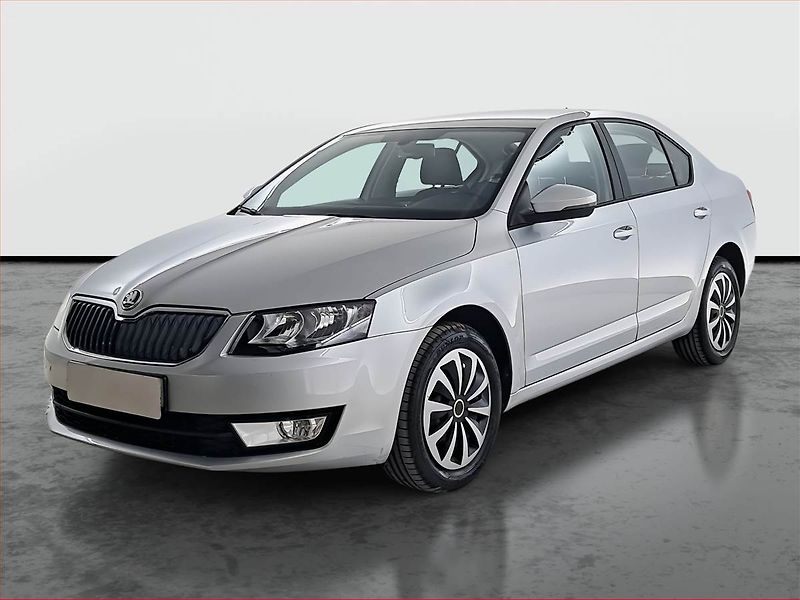 Škoda Octavia (2014) 1.2 TSI, Navi, Park. senzory - fotka 2 z 19