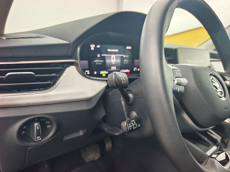 Škoda Kamiq (2024) TOP SELEC TSI 85/1.0 A7F - fotka 14 z 28