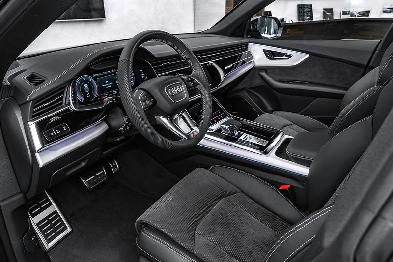 Audi Q8 50TDI S-line Matrix Vzduch - fotka 10 z 18