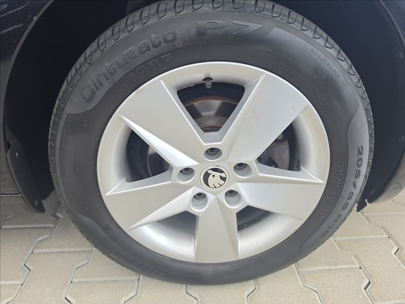 Škoda Ostatní 1,6 TDi 4x4 Ambition STK - fotka 42 z 46