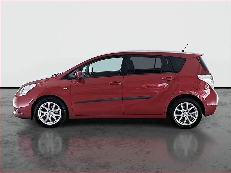 Toyota Verso (2012) 1.8 Valvematic, Automat, ČR - fotka 3 z 18