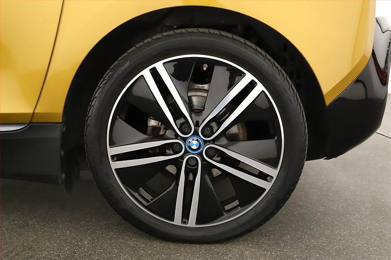 BMW i3 (2021) 120Ah BEV, SoH 91% - fotka 24 z 26