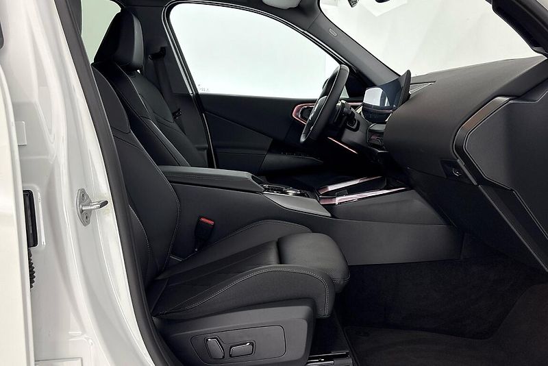 BMW X3 xDrive20d - fotka 13 z 25