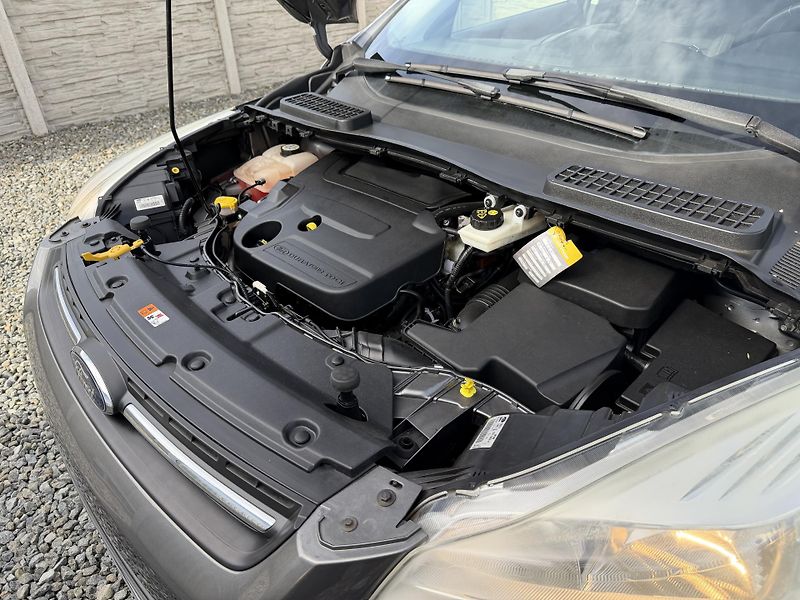 Ford Kuga 2.0TDCi 140PS 162TKM SERVIS!!! - fotka 90 z 162