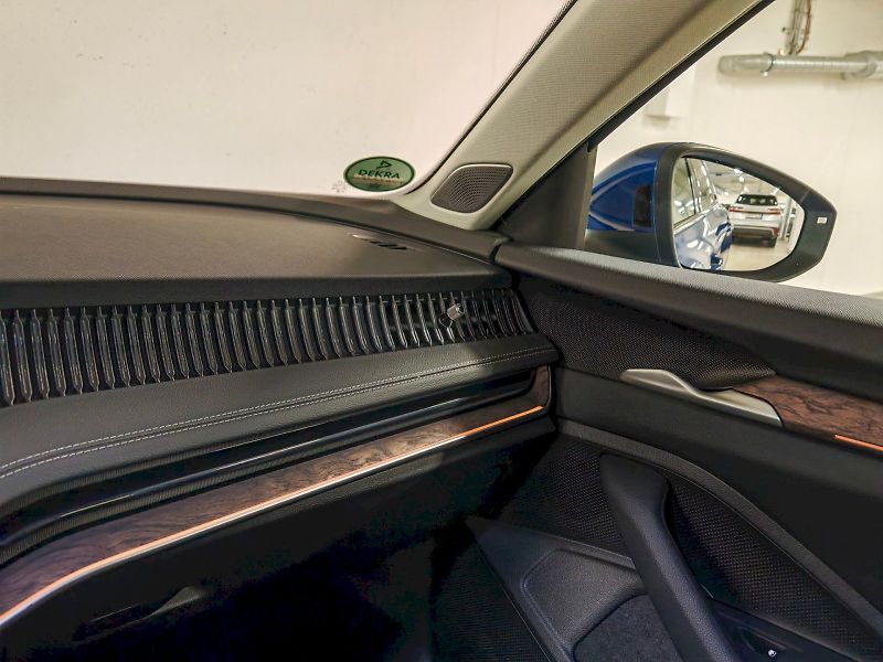 Škoda Superb (2024) Combi 2.0 TDI 142 kW DSG 4x4 L - fotka 6 z 34