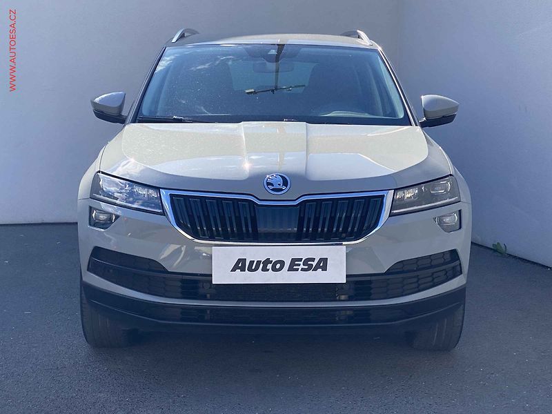 Škoda Karoq (2017) 1.5 TSi, Style, DSG, LED - fotka 2 z 20