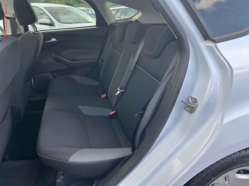Ford Focus (2011) 1.6TDCI, servis.kniha - fotka 10 z 14