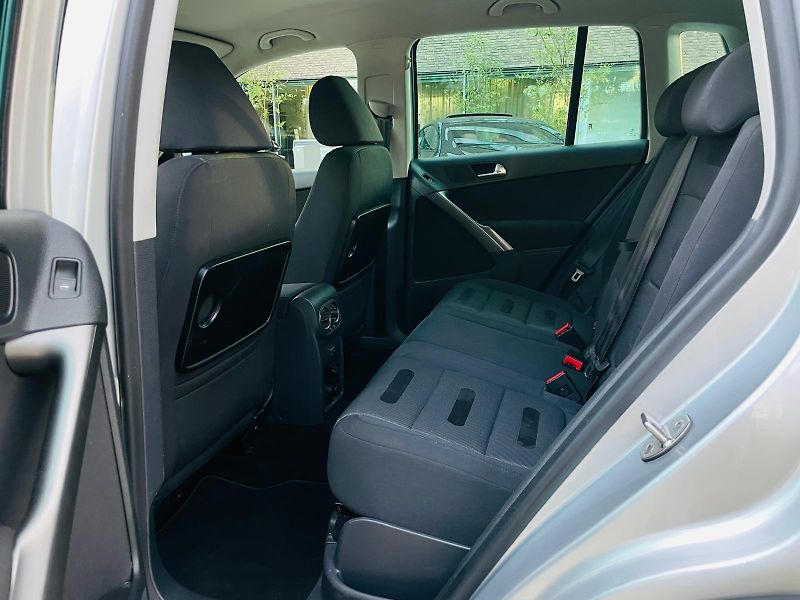 Volkswagen Tiguan 2.0TDI 4x4 MAN SERVISKA TAŽNÉ - fotka 38 z 45
