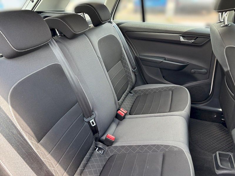 Škoda Fabia (2021) COM AMB TS 70/1.0 M5F - fotka 19 z 28