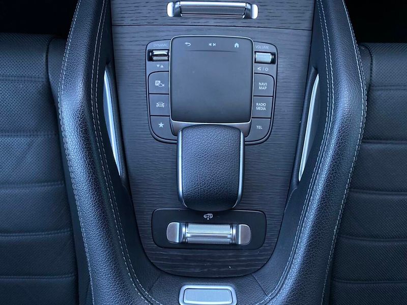 Mercedes-Benz GLE (2024) 350 de 4MATIC - fotka 15 z 28