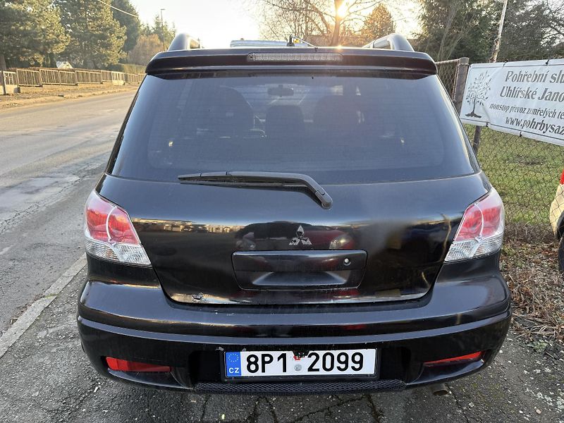 Mitsubishi Outlander (2008) 2.0i 100kw LPG (2008) - fotka 3 z 11