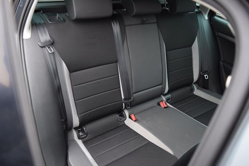 Škoda Octavia (2017) 1.4TSI 110kw AMBI ED. JOY TAŽ  - fotka 42 z 46