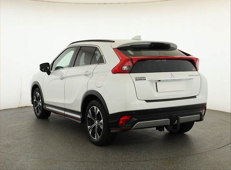 Mitsubishi Eclipse Cross (2018) 1.5 T-MIVEC, 4X4, Automat - fotka 4 z 17
